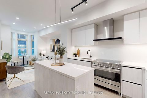 Photo 4 at 118 Peter Street, Waterfront Communities C1, Toronto