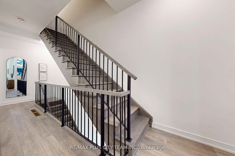 Photo 9 at 118 Peter Street, Waterfront Communities C1, Toronto