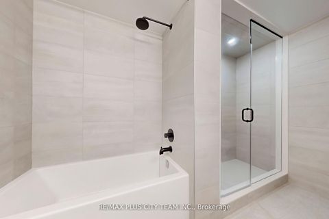 Photo 14 at 118 Peter Street, Waterfront Communities C1, Toronto