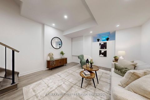 Photo 22 at 118 Peter Street, Waterfront Communities C1, Toronto