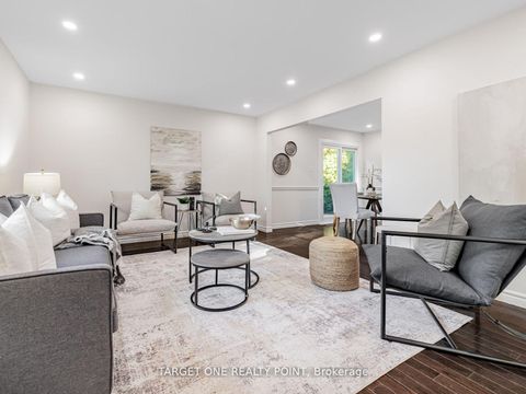 Photo 6 at 93 Mayvern Crescent, North Richvale, Richmond Hill