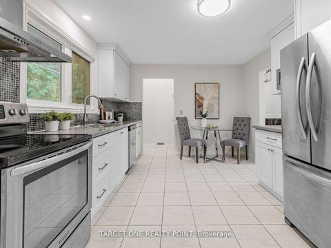 Photo 18 at 93 Mayvern Crescent, North Richvale, Richmond Hill