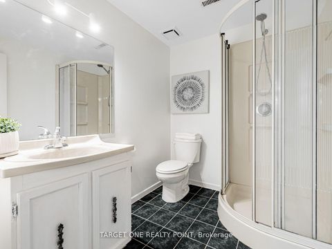 Photo 30 at 93 Mayvern Crescent, North Richvale, Richmond Hill