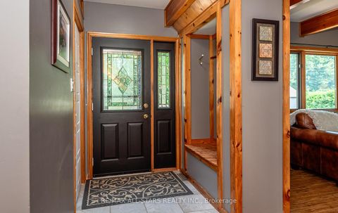 Photo 11 at 136 Riverbank Drive, Pefferlaw, Georgina