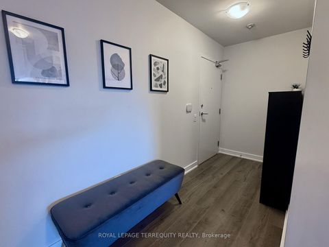 Photo 3 at 221 - 19 Singer Court, Bayview Village, Toronto