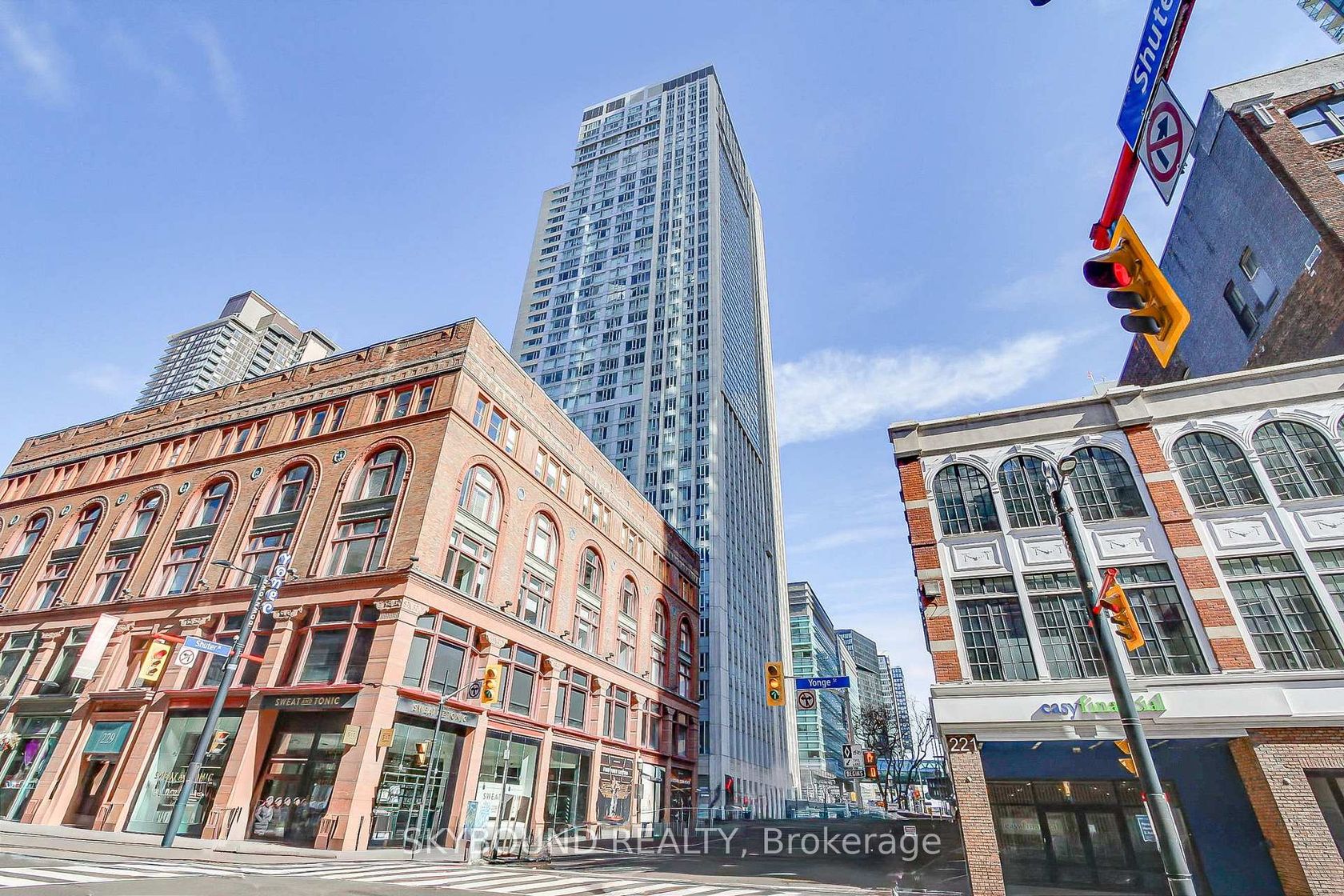 1810 - 210 Victoria Street, Yonge Corridor, Toronto 