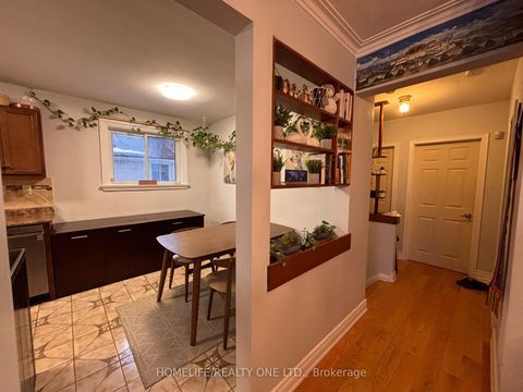 Photo 7 at 77 Newlin Crescent, Jane Heights, Toronto
