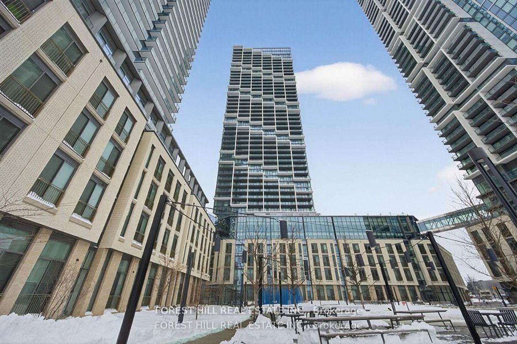 306 - 1000 Portage Parkway, Vaughan Corporate Centre, Vaughan photo number 2