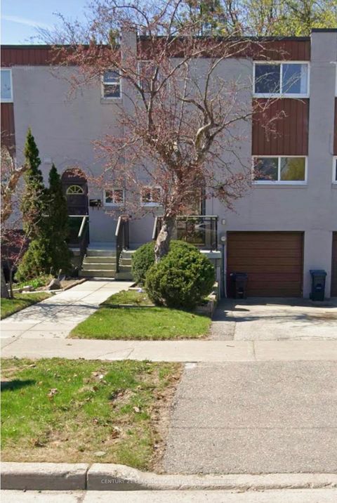 Photo 11 at 24 King Henrys Boulevard, Sullivan, Toronto