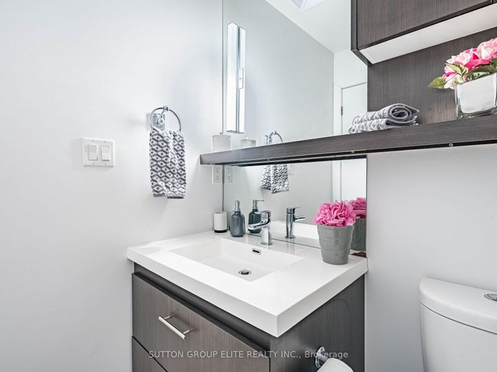 Photo 28 at 106 - 128 Fairview Mall Drive, Don Valley Village, Toronto