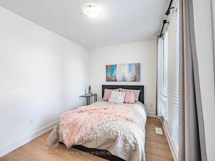 Photo 32 at 106 - 128 Fairview Mall Drive, Don Valley Village, Toronto