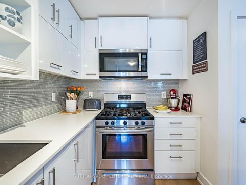 Photo 12 at 106 - 128 Fairview Mall Drive, Don Valley Village, Toronto