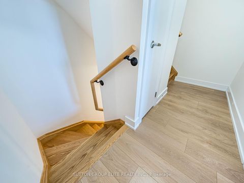 Photo 19 at 106 - 128 Fairview Mall Drive, Don Valley Village, Toronto