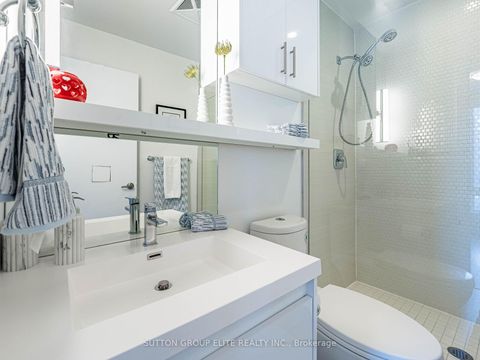 Photo 37 at 106 - 128 Fairview Mall Drive, Don Valley Village, Toronto