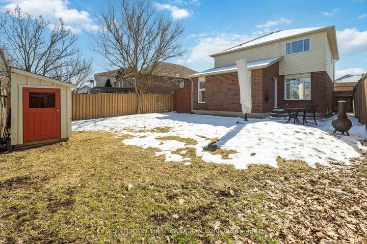 Photo 37 at 49 Foxtrot Drive, Stoney Creek Mountain, Hamilton