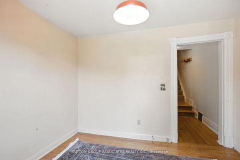 Photo 21 at 250 Robert Street, University, Toronto