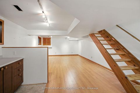 Photo 29 at 250 Robert Street, University, Toronto