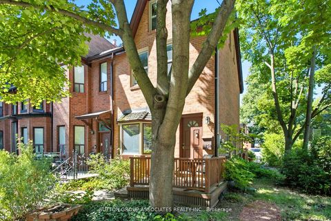 Photo 41 at 250 Robert Street, University, Toronto