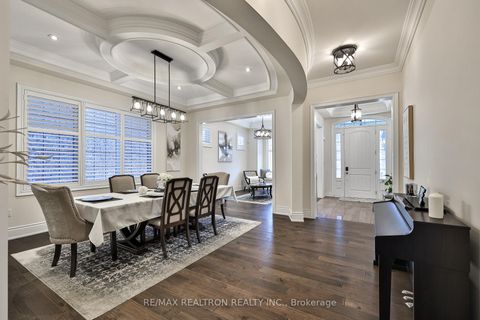 Photo 4 at 63 Cairns Gate, King City, King