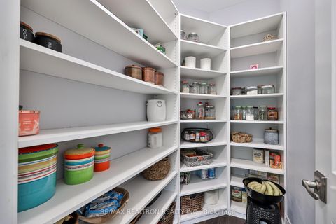 Photo 16 at 63 Cairns Gate, King City, King