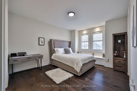 Photo 32 at 63 Cairns Gate, King City, King