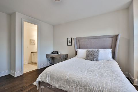 Photo 33 at 63 Cairns Gate, King City, King