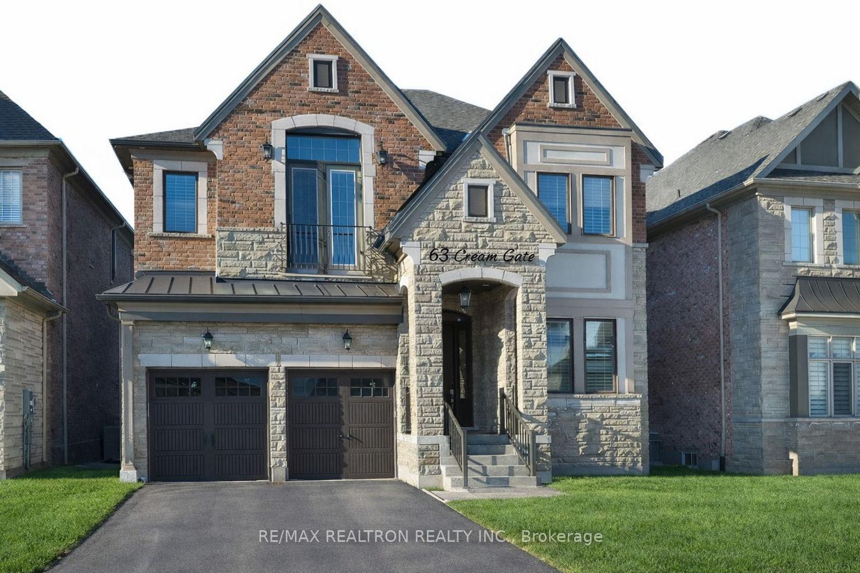 63 Cairns Gate, King City, King photo number 2