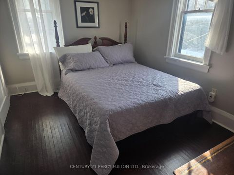 Photo 3 at 61 Gibbons Street, McLaughlin, Oshawa