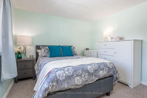 Photo 14 at 5 Broadway Avenue, Rural Innisfil, Innisfil