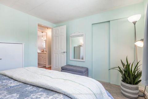 Photo 15 at 5 Broadway Avenue, Rural Innisfil, Innisfil