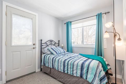 Photo 17 at 5 Broadway Avenue, Rural Innisfil, Innisfil