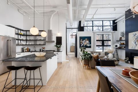 Photo 3 at 313 - 90 Sumach Street, Moss Park, Toronto