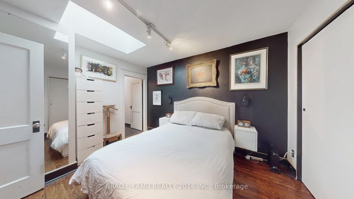 Photo 19 at 1558 Davenport Road, Wychwood, Toronto