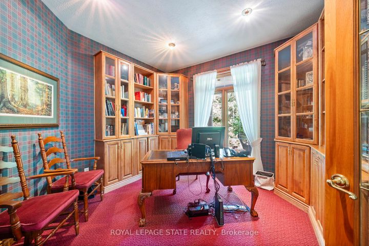 Photo 21 at 402 Progreston Road, Rural Flamborough, Hamilton