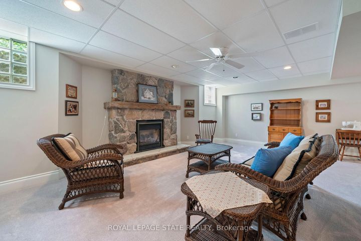 Photo 32 at 402 Progreston Road, Rural Flamborough, Hamilton