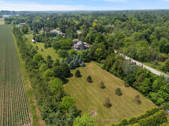 Photo 46 at 402 Progreston Road, Rural Flamborough, Hamilton