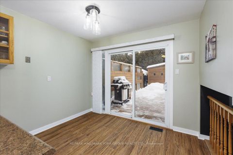 Photo 14 at 99 Peevers Crescent, Glenway Estates, Newmarket