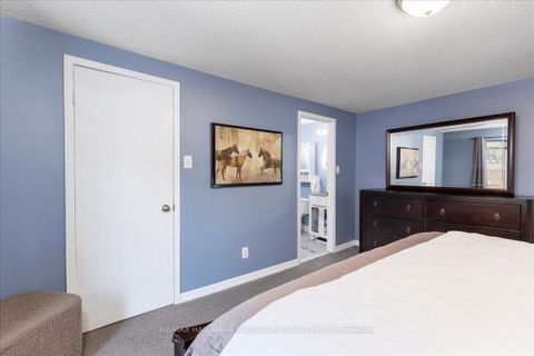 Photo 19 at 99 Peevers Crescent, Glenway Estates, Newmarket