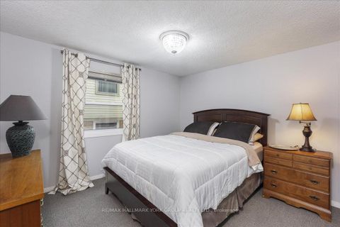 Photo 21 at 99 Peevers Crescent, Glenway Estates, Newmarket