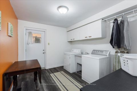 Photo 27 at 99 Peevers Crescent, Glenway Estates, Newmarket