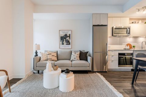 Photo 4 at 2401 E - 70 Princess Street, Waterfront Communities C8, Toronto