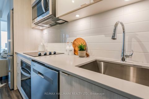 Photo 16 at 2401 E - 70 Princess Street, Waterfront Communities C8, Toronto