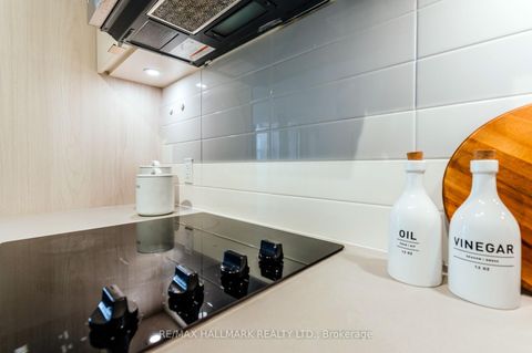 Photo 18 at 2401 E - 70 Princess Street, Waterfront Communities C8, Toronto