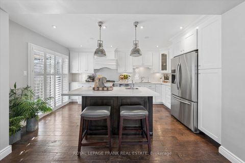 Photo 6 at 19 Portage Trail, Port Whitby, Whitby