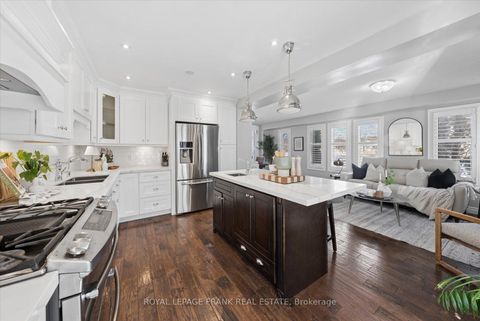 Photo 8 at 19 Portage Trail, Port Whitby, Whitby