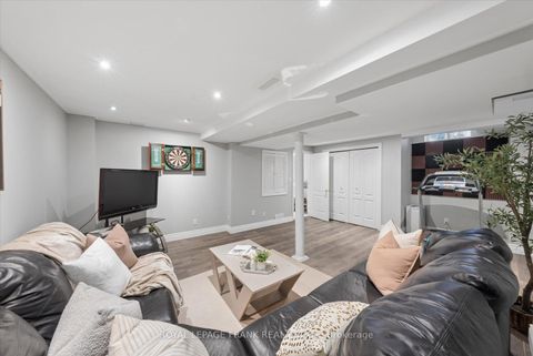 Photo 23 at 19 Portage Trail, Port Whitby, Whitby