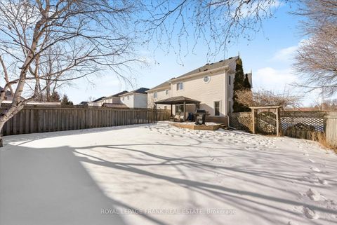 Photo 25 at 19 Portage Trail, Port Whitby, Whitby