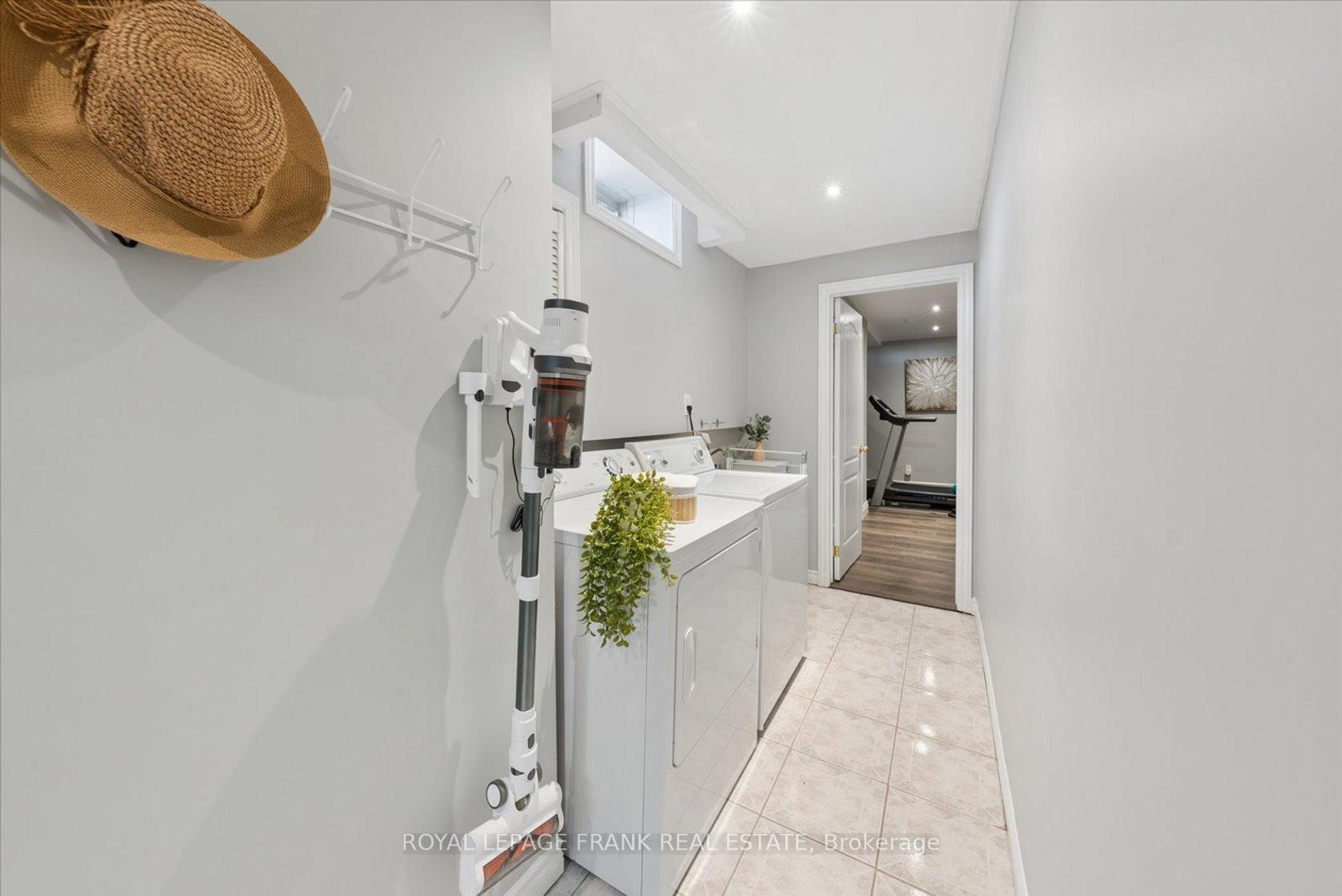 Photo 24 at 19 Portage Trail, Port Whitby, Whitby