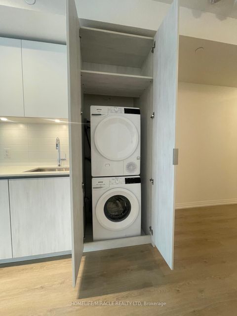 Photo 5 at 1110 - 8 Widmer Street, Waterfront Communities C1, Toronto