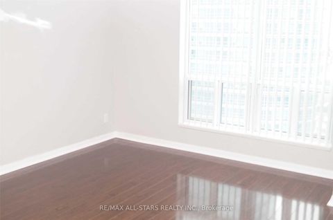 Photo 6 at 2315 - 1 Lee Centre Drive, Woburn, Toronto